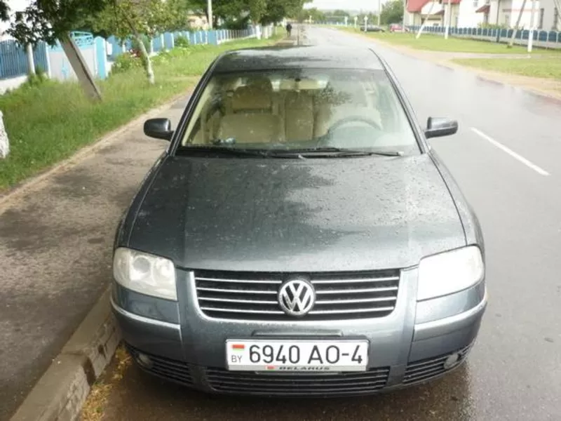 Продаю автомобиль Volkswagen  4